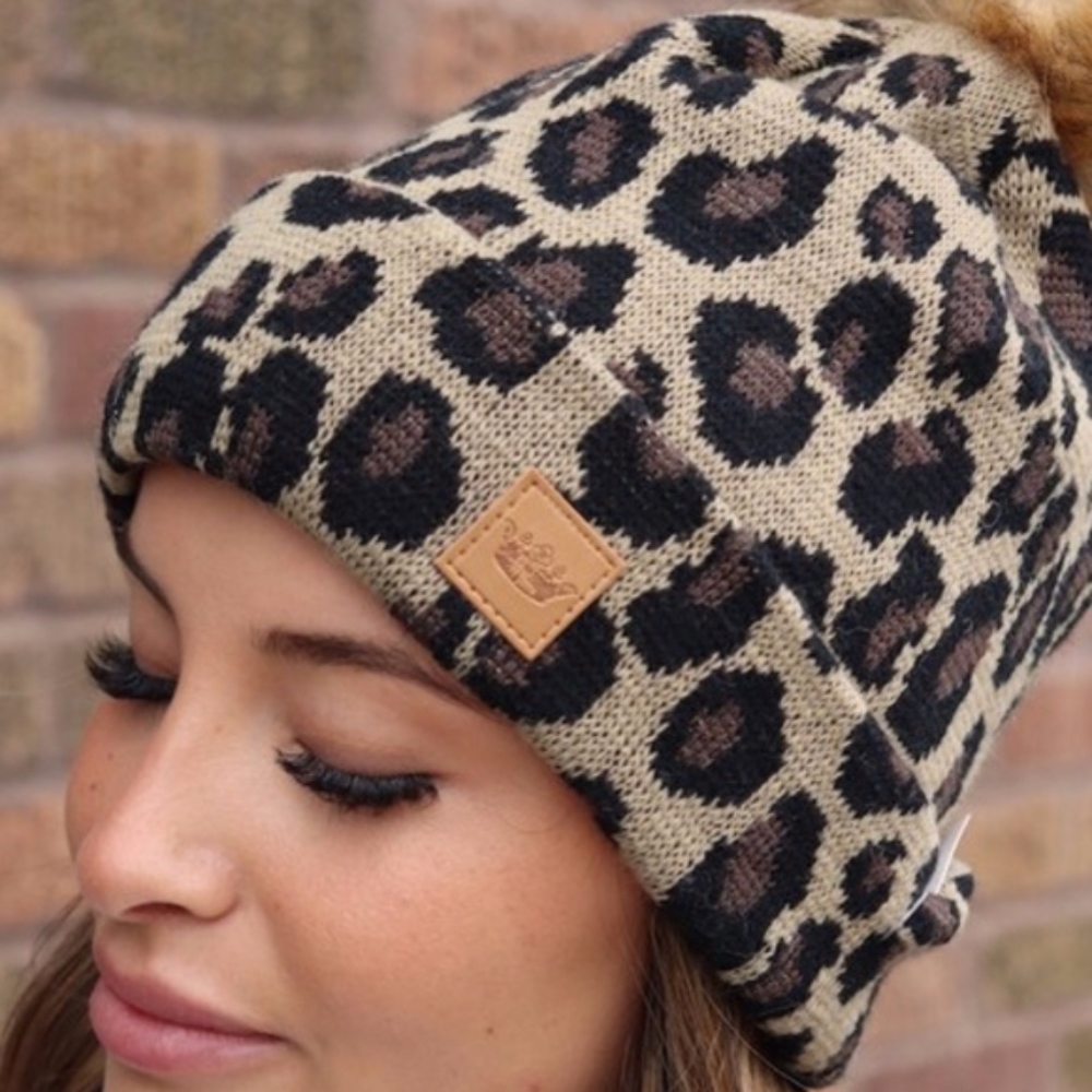 Leopard Print Pom Beanie - Picture 3 of 3